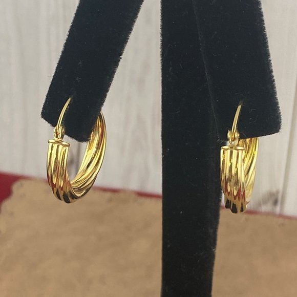 Sterling Silver Swirling Twisted 18K Gold Plated Round 20MM Hoops - Picture 3 of 7